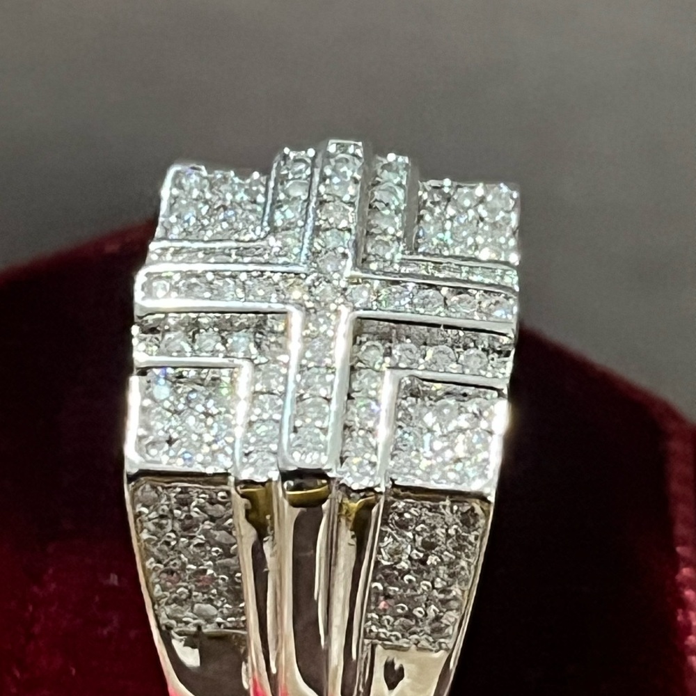 Silver Geometric Pattern Ring - image 2